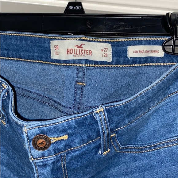 Hollister Jeans - Picture 2 of 2